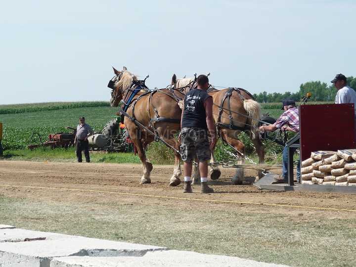 alto-fair-horse-pull-2009-106