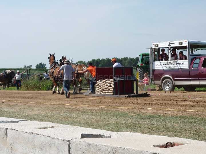 alto-fair-horse-pull-2009-246