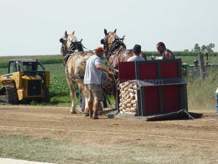 alto-fair-horse-pull-2009-291