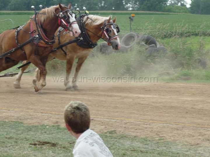 alto-fair-horse-pull-2009-574