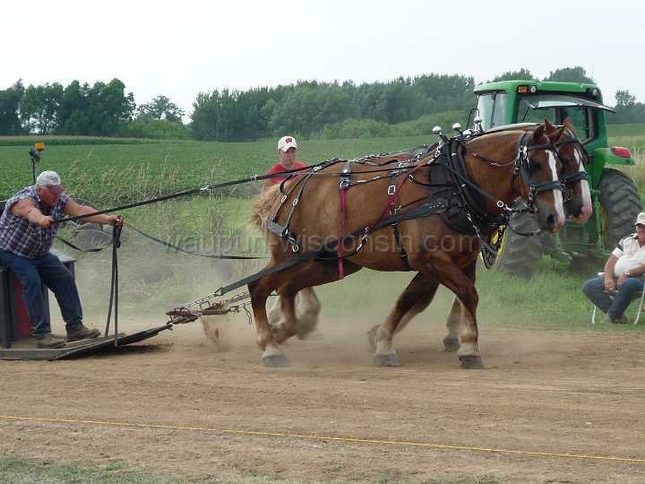 alto-fair-horse-pull-2009-590